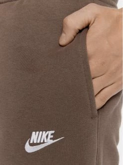 Nike Άνδρες Παντελόνια Φόρμας Παντελόνι φόρμας Sportswear Club BV2737 Καφέ Regular Fit -Nike Εκπτώσεις unnamed file 2651