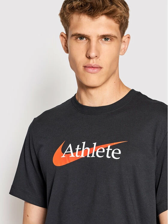 Nike Άνδρες T-shirts T-Shirt Dri-FIT CW6950 Μαύρο Standard Fit 4 Nike Άνδρες T-shirts T-Shirt Dri-FIT CW6950 Μαύρο Standard Fit - Image 4
