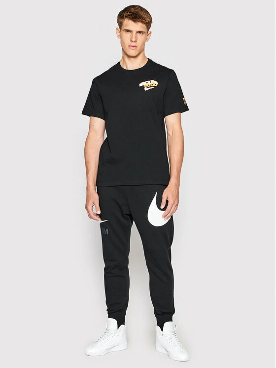 Nike Άνδρες T-shirts T-Shirt Sportswear DN5177 Μαύρο Regular Fit 2 Nike Άνδρες T-shirts T-Shirt Sportswear DN5177 Μαύρο Regular Fit - Image 2