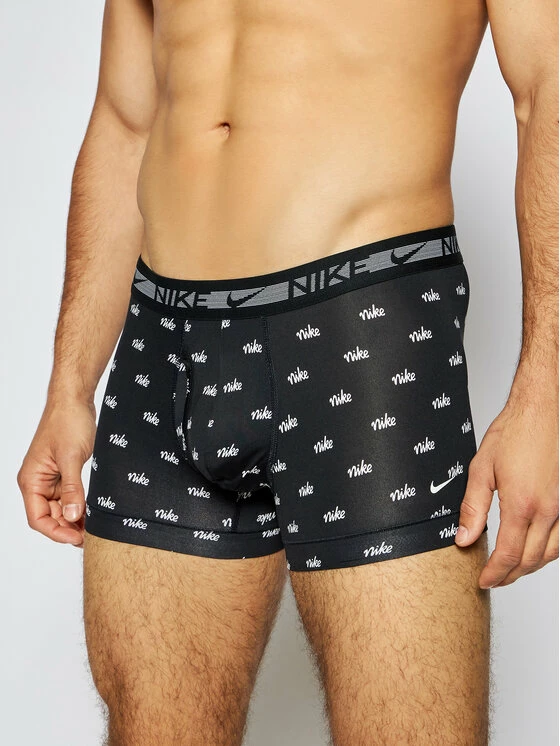 Nike Άνδρες Μπόξερ Σετ μποξεράκια 3 τμχ Trunk 3Pk 0000KE1029 Μαύρο 2 Nike Άνδρες Μπόξερ Σετ μποξεράκια 3 τμχ Trunk 3Pk 0000KE1029 Μαύρο - Image 2