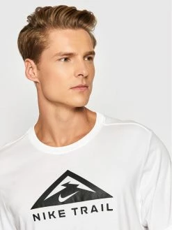 Nike Άνδρες T-shirts T-Shirt Trail CZ9802 Λευκό Standard Fit -Nike Εκπτώσεις unnamed file 402