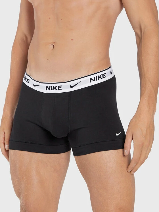 Nike Άνδρες Μπόξερ Σετ μποξεράκια 3 τμχ Everyday 0000KE1008 Μαύρο 2 Nike Άνδρες Μπόξερ Σετ μποξεράκια 3 τμχ Everyday 0000KE1008 Μαύρο - Image 2